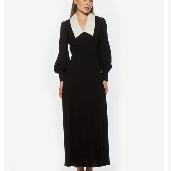 Alexia Admor Dresses & Skirts - Alexia Admor Black Long Sleeve Dress with White Collar